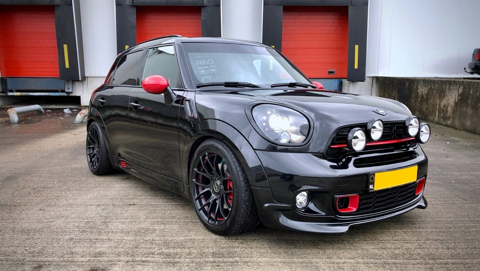 Auto polijsten bij Legal Shine Detailing in Rijen